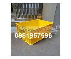 Thùng nhựa đặc kích thước 61x42x25 cm, nhựa nguyên sinh chính phẩm